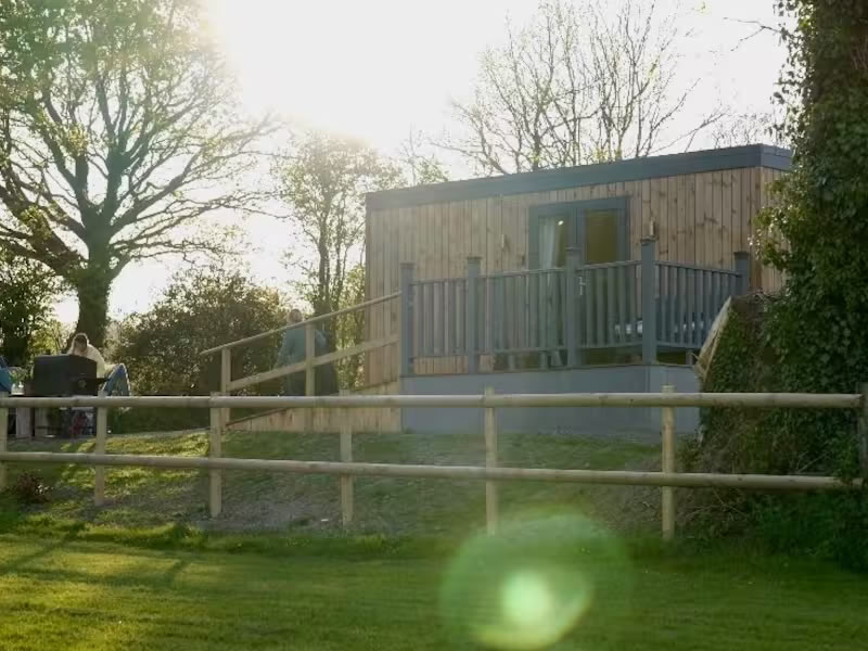 Brynhyfryd Farm rustic shepherd's hut near Llandeilo